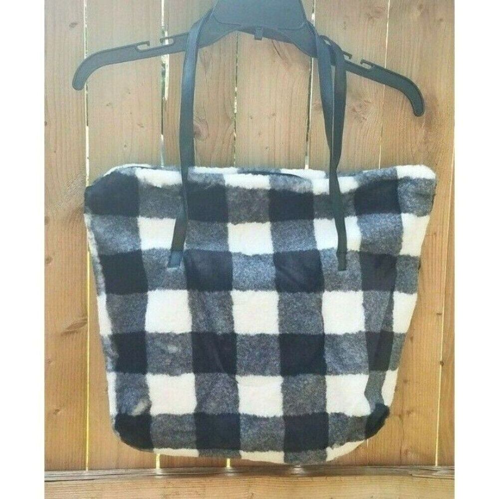 504 Large Tote Bag Gray & Black Buffalo Plaid Sofy Furry